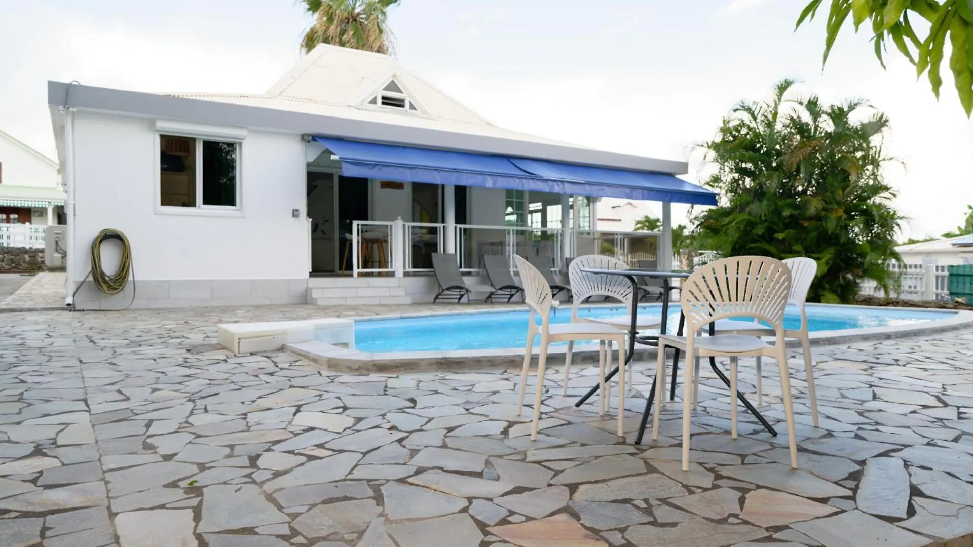 Villa Marie-Galante -Sainte-Annes kontakt